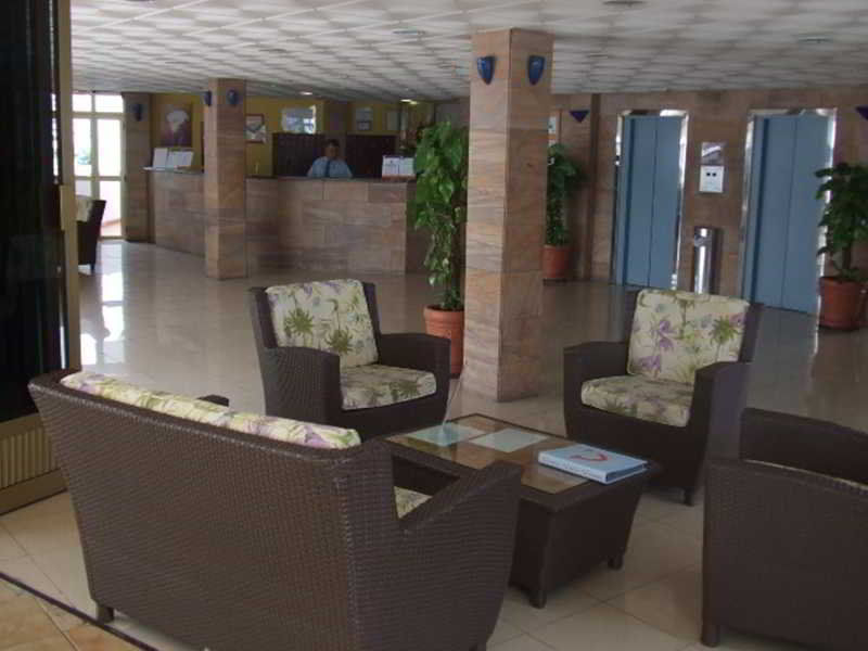 Grupotel Revoli
