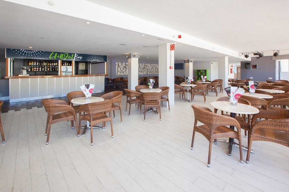 Grupotel Revoli Apart-hotel Porto Rico